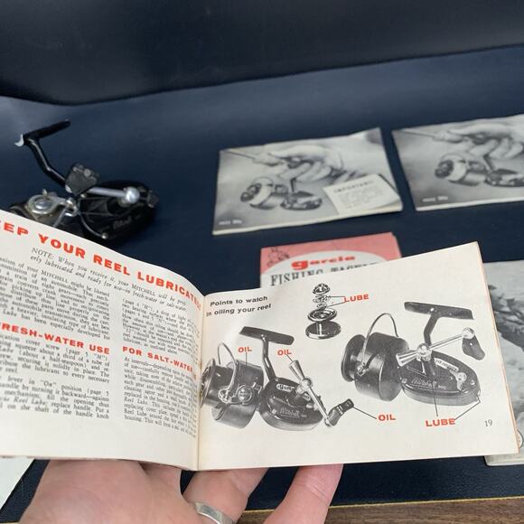 Vintage Garcia Mitchell 300 Spinning Reel - Made In France Manuals Extra Spools - Picture 6 of 16